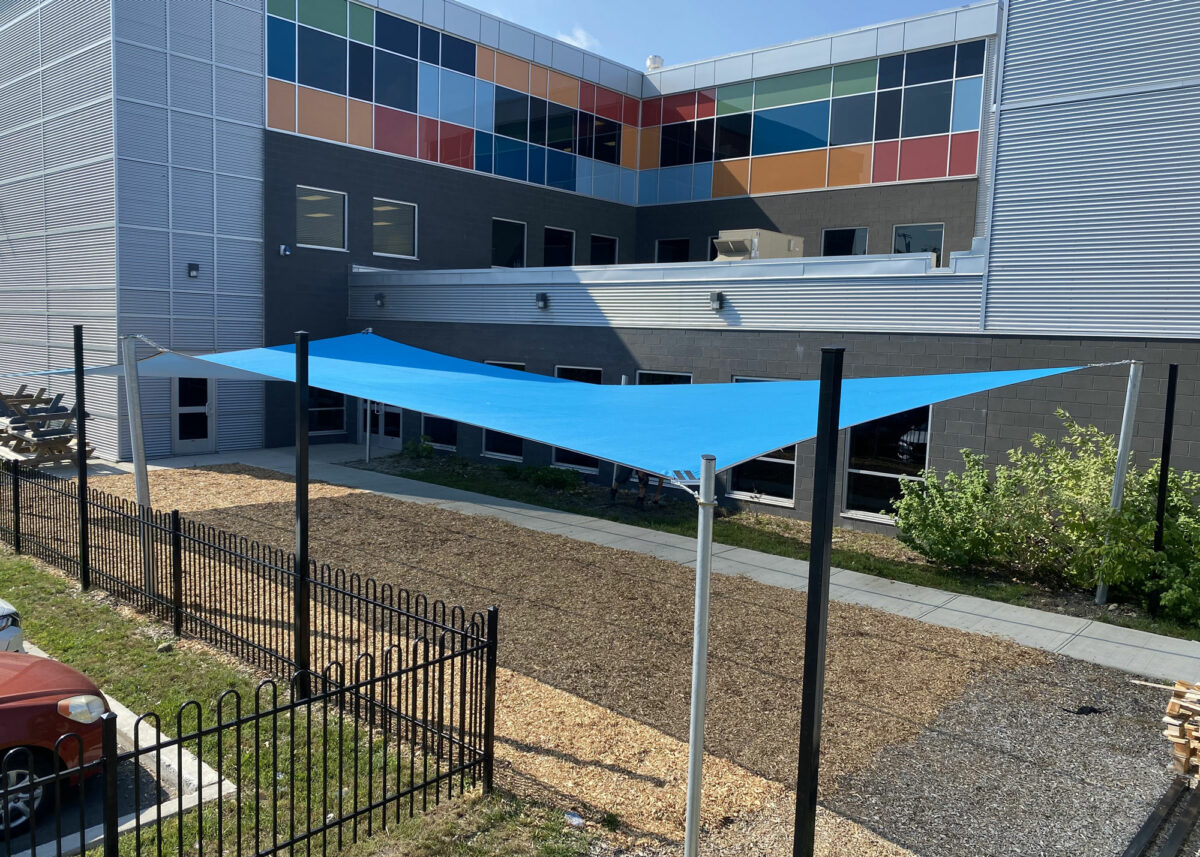 Collège des Citoyens (Laval) – Shade sail