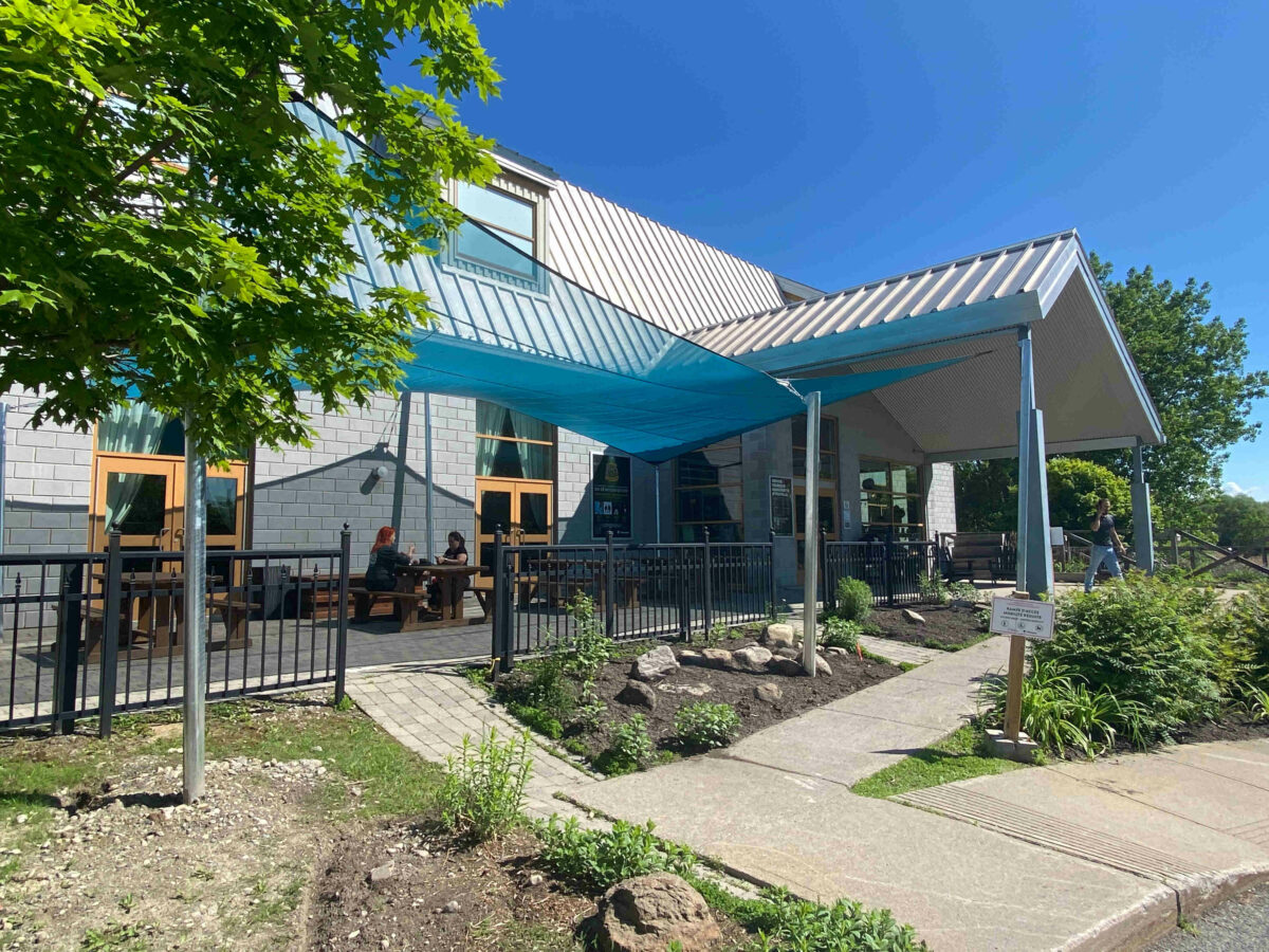 Refuge Faunique Marguerite d'Youville(Ile Saint-Bernard) – Shade sail